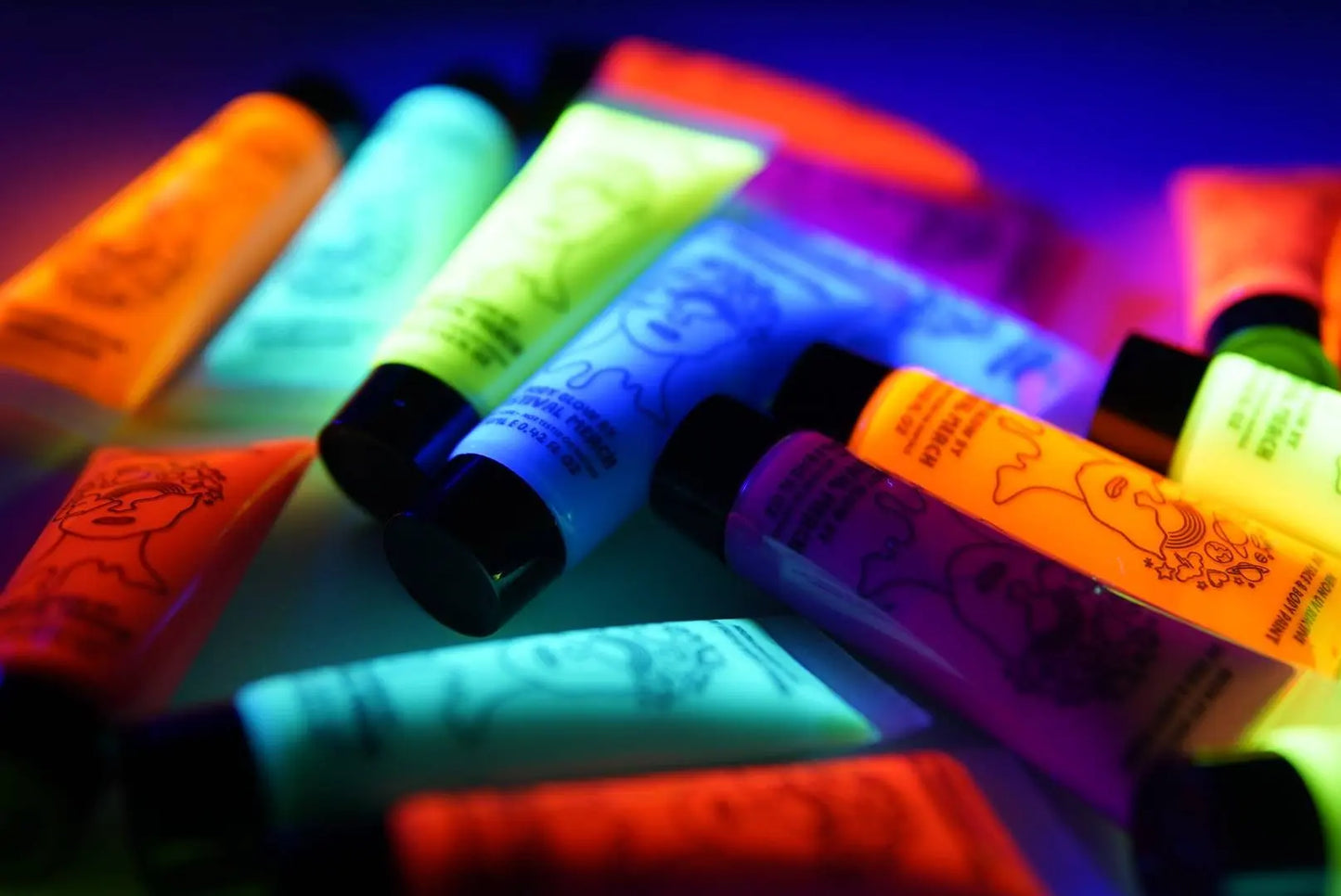 Vibrant UV face paint - Set of 6 Colours - Neon face and body paint - Pride Paint Festival Paint Rave Paint UV Reactive Halloween rainbow