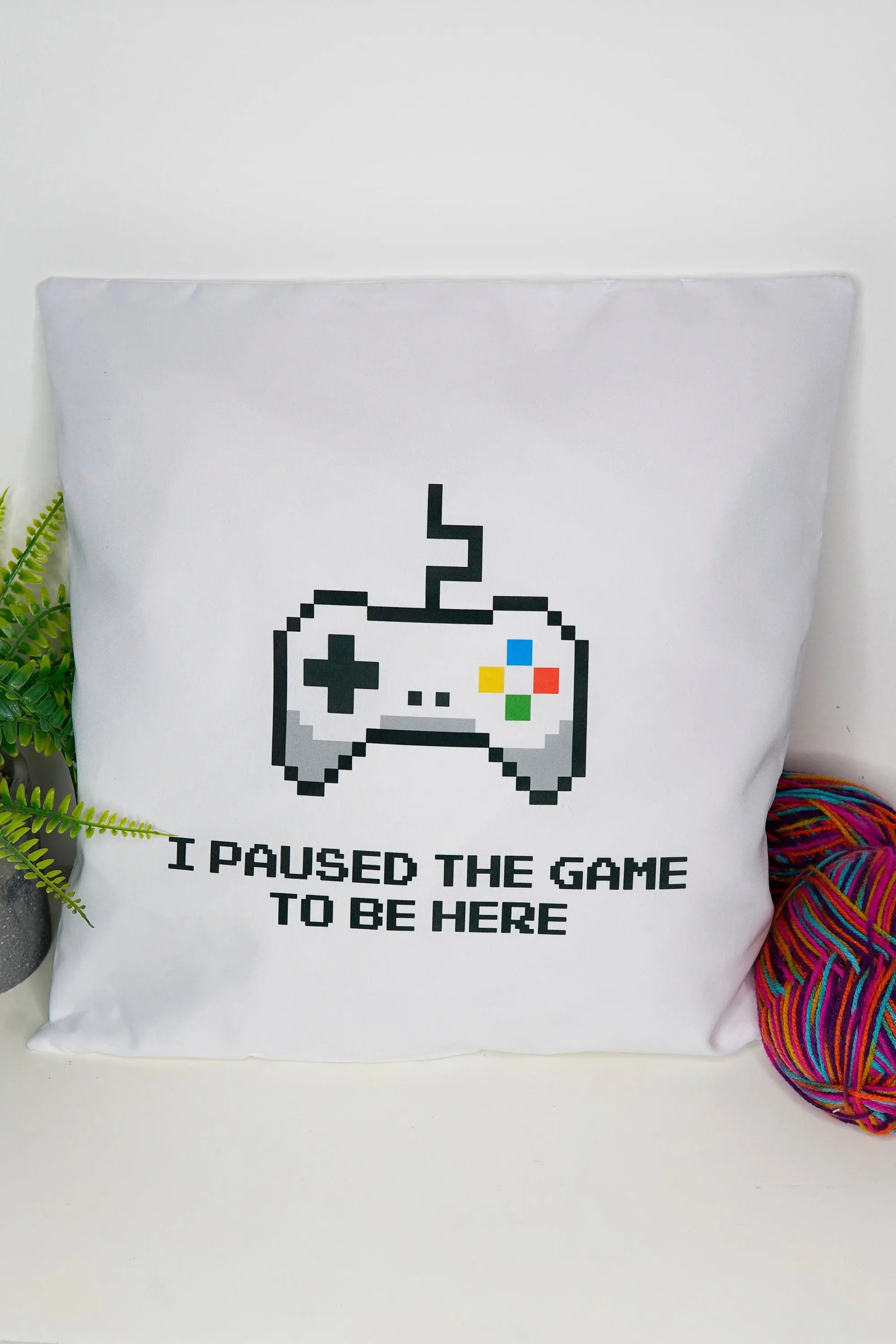 Gamer Pillow - Cushion Cover 40cm by 40cm - No filling - Gaming room bedroom office Pillowcase - Festival Merch