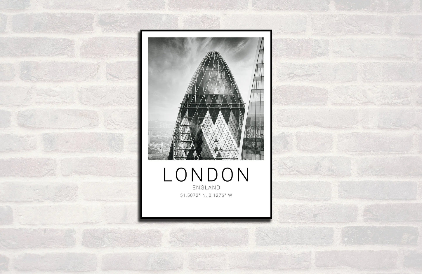 London Premium Travel Prints View of London - Wall hangings home decor Art - Black and white - A4 A3 A2 - Festival Merch
