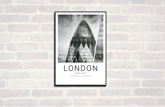 London Premium Travel Prints View of London - Wall hangings home decor Art - Black and white - A4 A3 A2 - Festival Merch