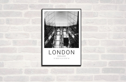 London Premium Travel Prints View of London - Wall hangings home decor Art - Black and white - A4 A3 A2 - Festival Merch